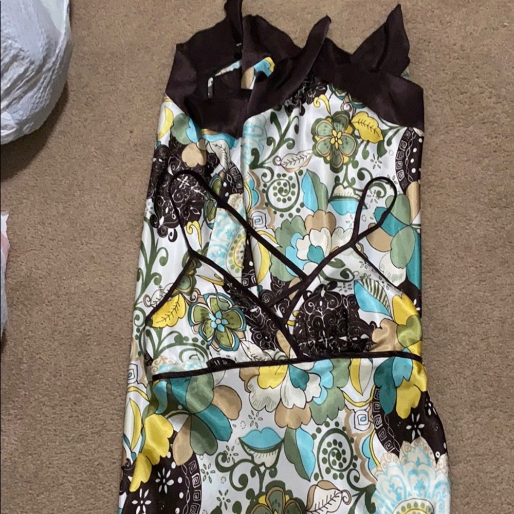 Juniors silky long dress with flower design